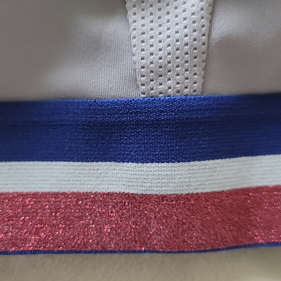 Nike sports bra - Picture 3 of 6